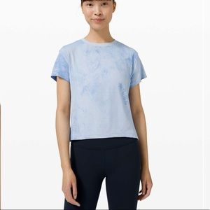 Lululemon Train To Be short sleeve